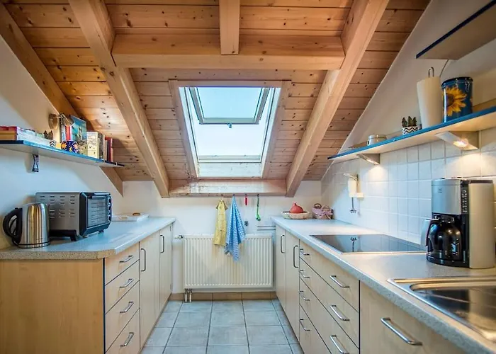 Alpenblick Am Weissensee Ruhiges Mit Balkon, Kamin Und Netflix Apartman *