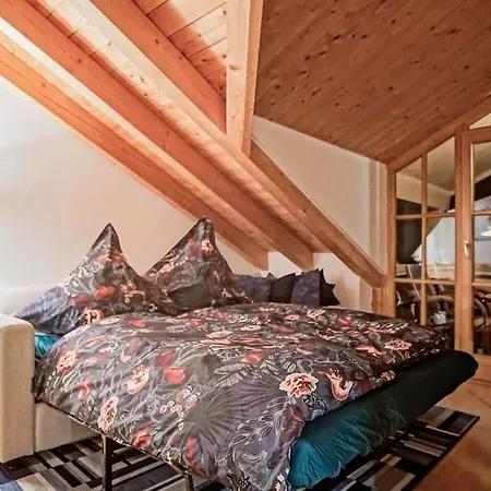 Luxury Living Near Weissensee +balcony +netflix Fussen