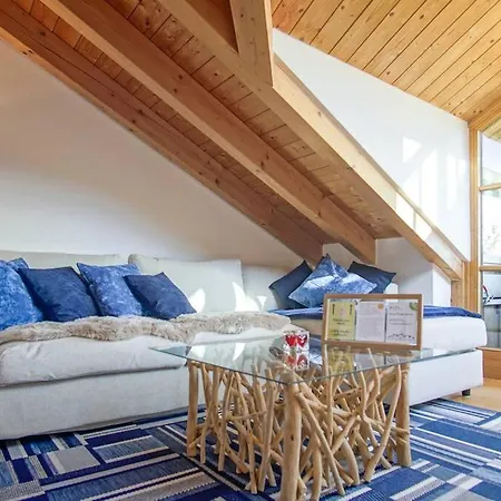 Apartamento Alpenblick Am Weissensee Ruhiges Mit Balkon, Kamin Und Netflix